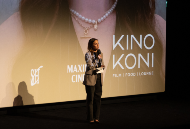 Maximum_Cinema_Elena_Stern